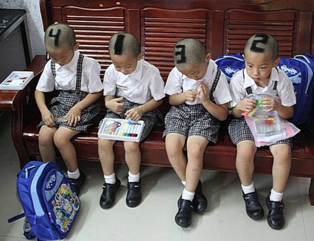 Ce GEST a fost în stare să facă o mamă pentru a-şi deosebi cei patru fii | FOTO INCREDIBIL