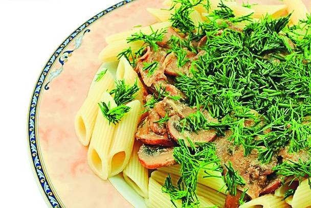 Penne cu ciuperci și mărar
