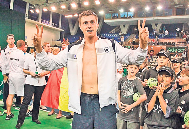 Victor Crivoi, eroul meciului de baraj cu Finlanda: «Am zis că, dacă mor, să mor cu racheta în mână!» | FOTO