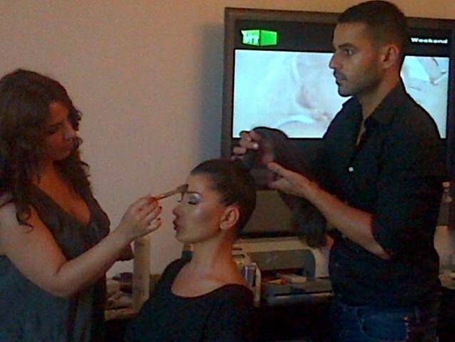 Elena Băsescu, trasă de păr chiar în ziua nunţii! Află cine a "îndrăznit" să facă asta | FOTO