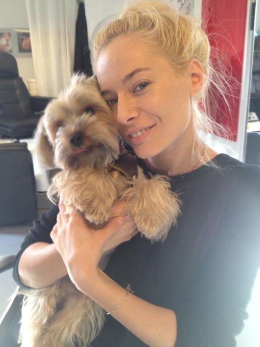 DETALIUL cu care Laura Cosoi ŞI-A UIMIT FANII! Uite ce le-a arătat tuturor