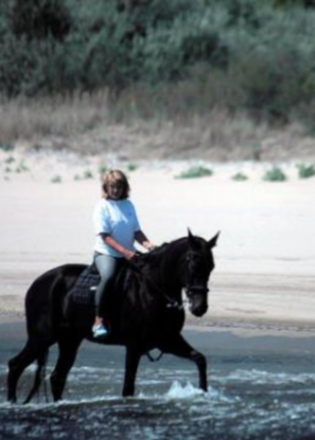 MESAJ EMOŢIONANT de la EBA pentru MAMA ei! Vezi ce i-a scris de ziua ei | FOTO