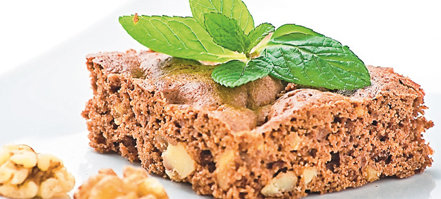 Nucile, delicioase  în deserturi
