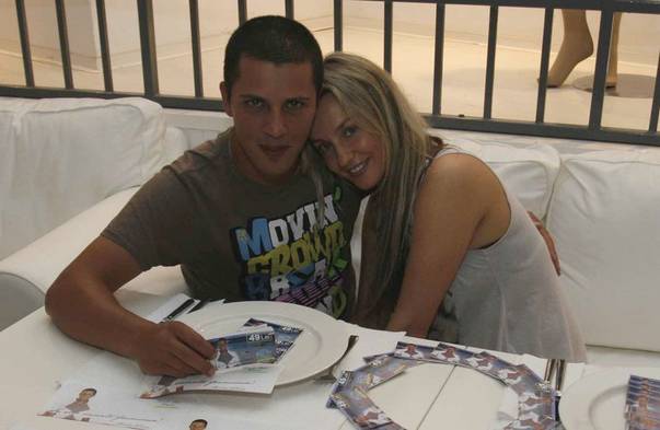 AZI o face BĂTRÂNĂ Și NEPRICEPUTĂ în PAT, în urmă cu 3 ani o SORBEA din PRIVIRI! Uite cum se purta Lucian Viziru cu Tania Budi în timpul relației! FOTO