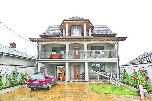 Casa din Perșinari - 100.000 € Casa din Perșinari - 100.000 €