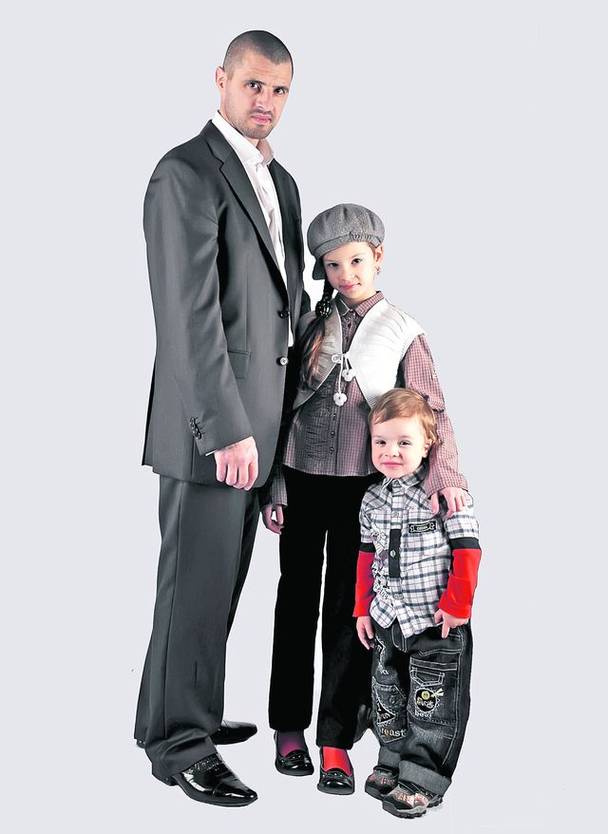 Pavel, Cleo și Cezar