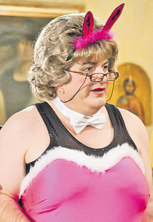 Florin Călinescu s-a făcut «Iepuraş» Playboy de dragul artei | FOTO