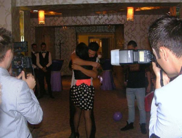 Celia a izbucnit in lacrimi cand si-a vazut iubitul