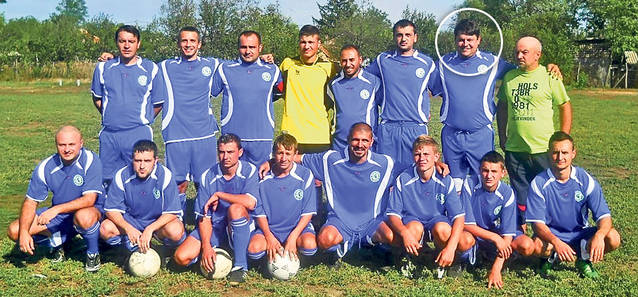 Mihai Bobonete, fotbatlist în liga a VI-a | Actorul din «Las Fierbinţi» e vedeta echipei Spartacus Iazu
