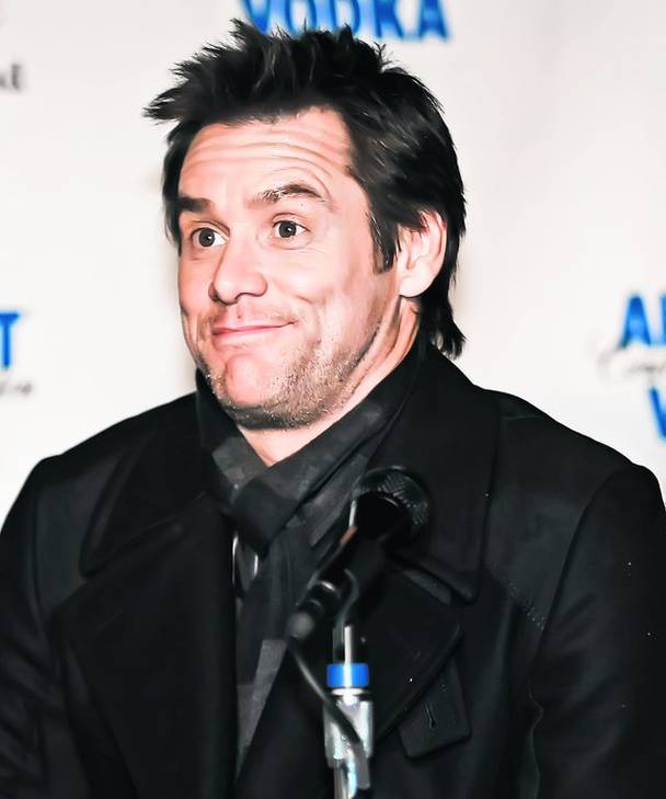 Presa din SUA a început să scrie tot mai des despre iubita lui Gerard Butler, dar comite greşeli grave. Au făcut-o pe Ghenea rusoaică