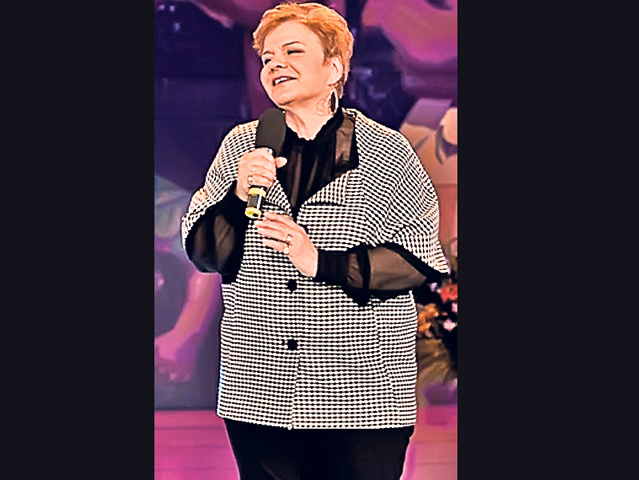 Partidele se bat în cântăreţi. Listele pentru alegerile parlamentare sunt pline de populari, folkişti sau hip-hoperi