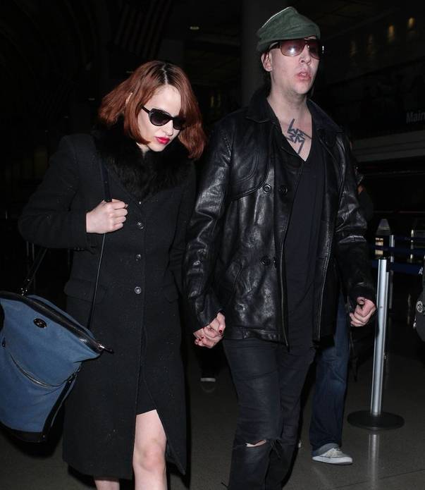 Marilyn Manson si iubita sa Marilyn Manson si iubita sa