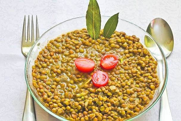 PONTUL NUTRIŢIONISTULUI: În post, înlocuieşte lactatele cu leguminoase!