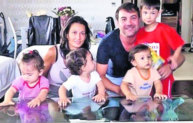 Nicoleta Luciu are patru copii împreună cu Zsolt Csergo, soțul ei: tripleţii în vârstă de un an, Kim, Karoly şi Kevin (de la stânga), şi pe Zsolt jr, acum în vârstă de 4 ani