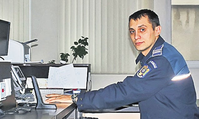 Ei au grijă de noi, de Sărbători! În timp ce majoritatea românilor petrece de Crăciun alături de cei dragi, câţiva oameni se sacrifică pentru a veghea la liniştea lor