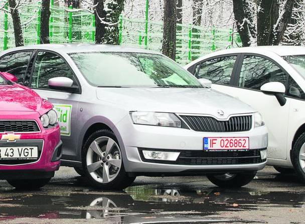 Noua Dacia Logan, faţă în faţă cu rivalii săi