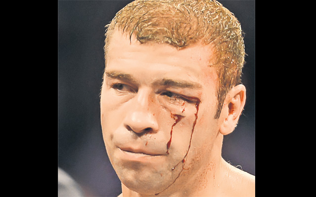 Câtă durere! Ce fericire! Iată câteva dintre cele mai emoţionante momente surprinse la competiţiile sportive din 2012