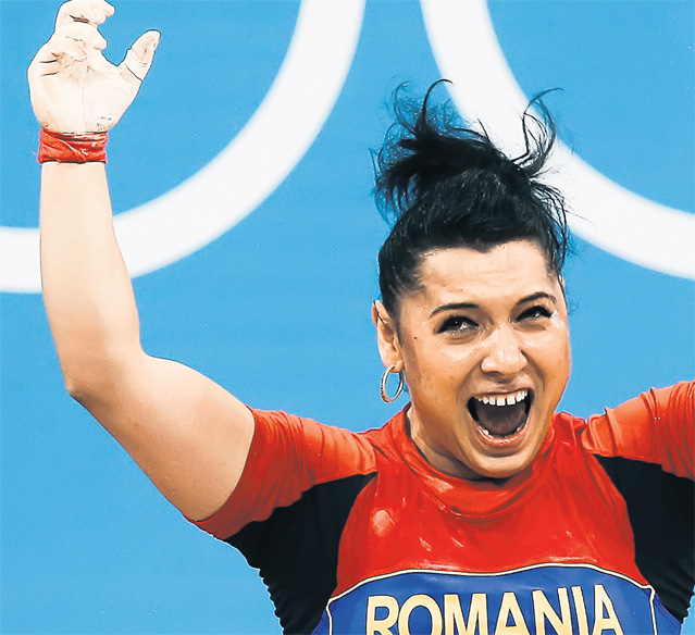 Câtă durere! Ce fericire! Iată câteva dintre cele mai emoţionante momente surprinse la competiţiile sportive din 2012