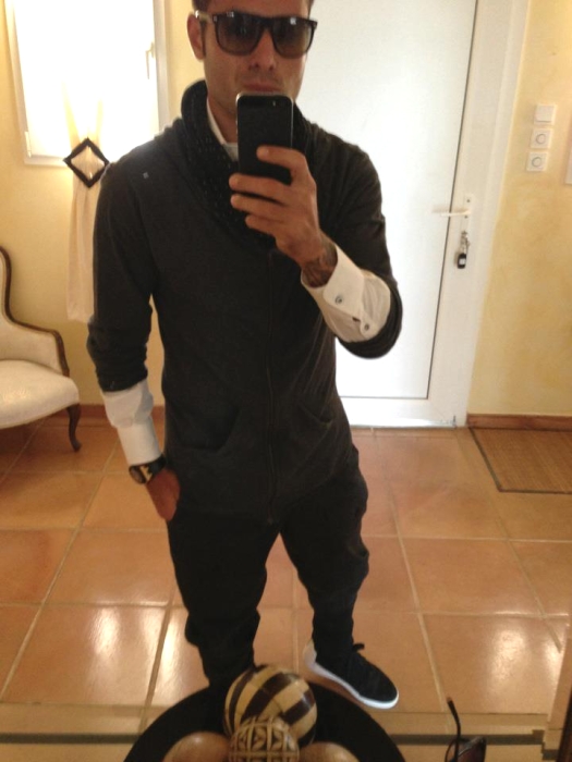 ADRIAN MUTU, într-o nouă fotografie în care copiază "PIŢIPOANCELE"! | FOTO ÎN ARTICOL