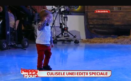 Ce MARE și DRĂGĂLAȘ s-a făcut BĂIATUL lui MĂRUȚĂ! Cu cine ți se pare că seamănă? FOTO ÎN ARTICOL