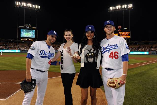 Moni GABOR a plecat ÎN SECRET în AMERICA! Am aflat ce face acolo mai nou!