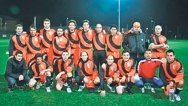 Ultimul zâmbet | Florin Vass, coechipierul lui Cristi Cazacu, decedat sâmbătă, în Italia, susţine că fotbalistul echipei de amatori Citerna a fost victima unor întâmplări nefericite