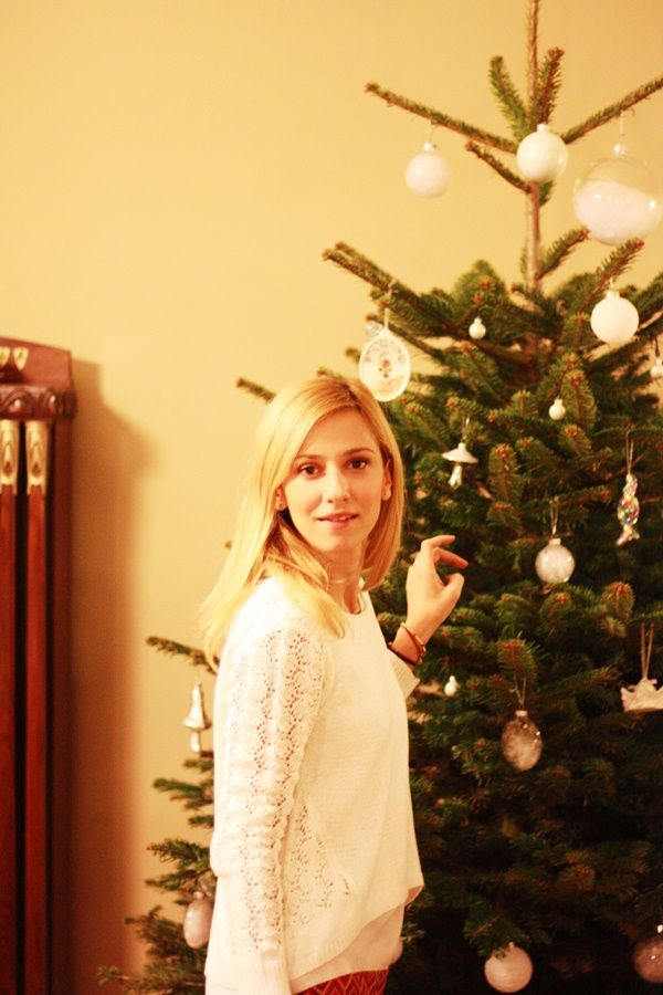 Dana Rogoz, fotografiată NEMACHIATĂ. Îți place cum arată?