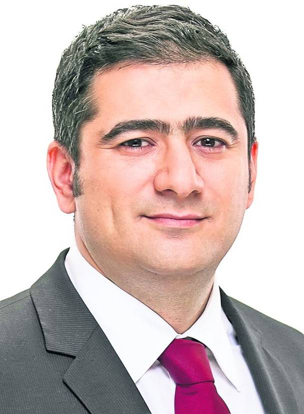 Mai mulţi parlamentari au reuşit să strângă averi impresionante, deşi n-au împlinit încă 40 de ani