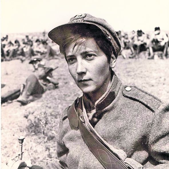 Regizorul Ioan Cărmăzan face declaraţii incendiare despre viaţa amoroasă a regretatului său prieten: «Sergiu s-a iubit opt ani cu Ileana Popovici!»