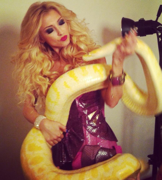 Andreea Bălan ŞI-A SPERIAT FANII! "În locul tău, AŞ MURI DE FRICĂ"