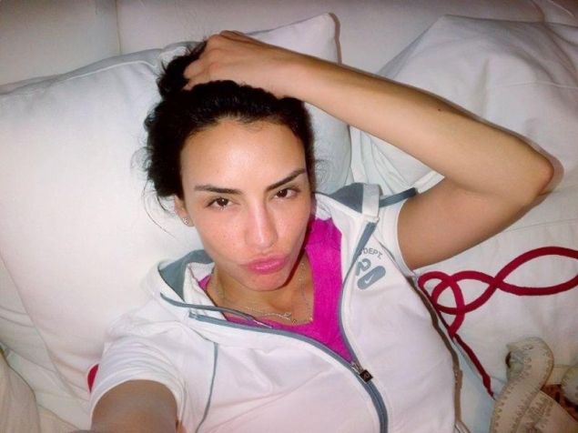 Consuelo MUTU, FRUMOASĂ și FĂRĂ MACHIAJ! Uite cum arată NEFARDATĂ SOȚIA FOTBALISTULUI de la AJACCIO ! FOTO ÎN ARTICOL