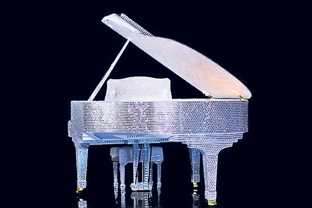 Arabii bogaţi sparg milioane la târgul de lux din Dubai