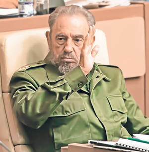 Băsescu se întâlneşte cu fratele lui Fidel Castro în Chile