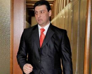 Victor Ponta îşi respectă cuvântul dat liderului romilor Nicolae Păun