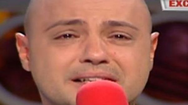 PLÂNGĂCIOȘII din showbiz! Ele sunt VEDETELE care au VĂRSAT LACRIMI la TV, în fața întregii țări 