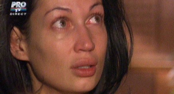 PLÂNGĂCIOȘII din showbiz! Ele sunt VEDETELE care au VĂRSAT LACRIMI la TV, în fața întregii țări 