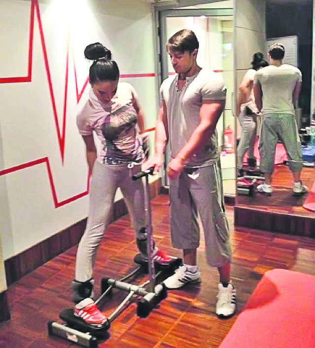 Fosta doamnă Vârciu are un admirator care arată senzaţional: antrenorul ei de fitness: «Îmi place Adelina»