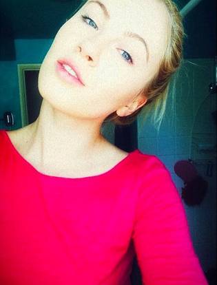 Cum arată fiica de 17 ani a lui Kim Basinger și a lui Alec Baldwin. E mai frumoasă ca mama ei! FOTO