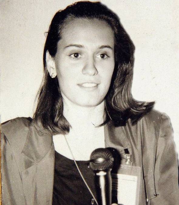 Andreea Esca, de NERECUNOSCUT. Uite cum arăta în urmă cu 20 de ani, NEMACHIATĂ și NECOAFATĂ | FOTO în ARTICOL