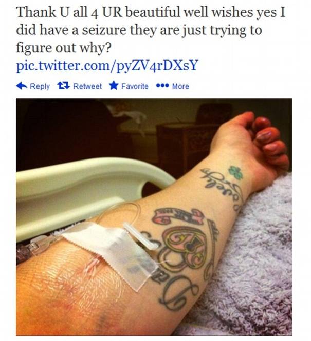 Momente ÎNGROZITOARE pe platourile de filmare! O vedetă, dusă de urgenţă la spital