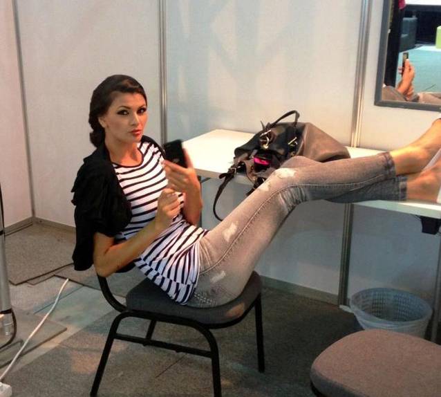 RAMONA GABOR, poziție de ȘEFĂ în DUBAI! Uite cum încearcă să fie DOMINATOARE!