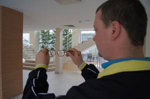 (P) Un nou inceput fara ochelari 