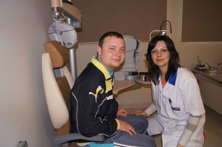 (P) Un nou inceput fara ochelari 