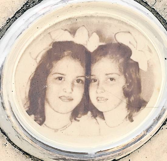 Cât de simpatice erau surorile Oanei Zăvoranu! Intră să vezi fotografia!