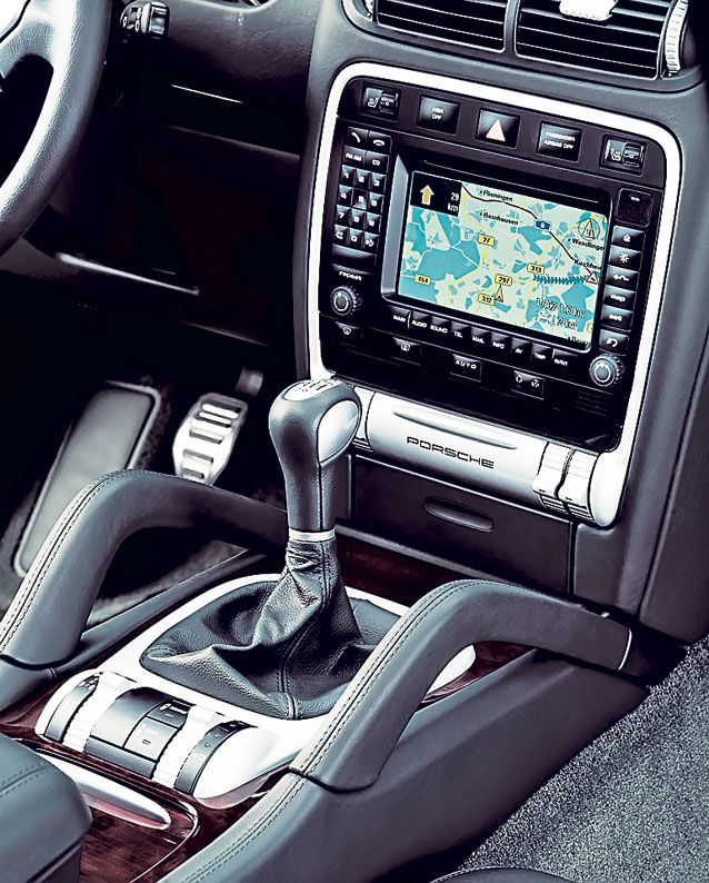 Ce acoperă o poliţă de asigurare tip CASCO