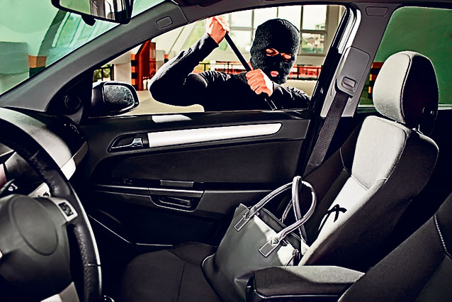 Ce acoperă o poliţă de asigurare tip CASCO