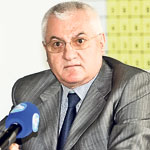 EXCLUSIV | Replici tăioase între Mutu şi Piţurcă: "Adi era distrus, a plâns şi şi-a cerut scuze!" - "Scuze, da, plânsul e o invenţie!"