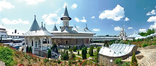 Şefa stareţă, acuzată că spăla bani prin mănăstire!