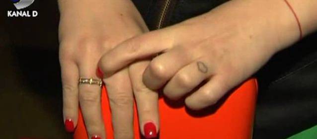 Bianca Ioniță a primit un inel de la iubitul ei, dar nu se mărită - FOTO
