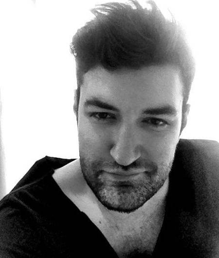 Unii îl adoră, alţii îl critică! Ţie cum ţi se pare SMILEY, când e ADORMIT?